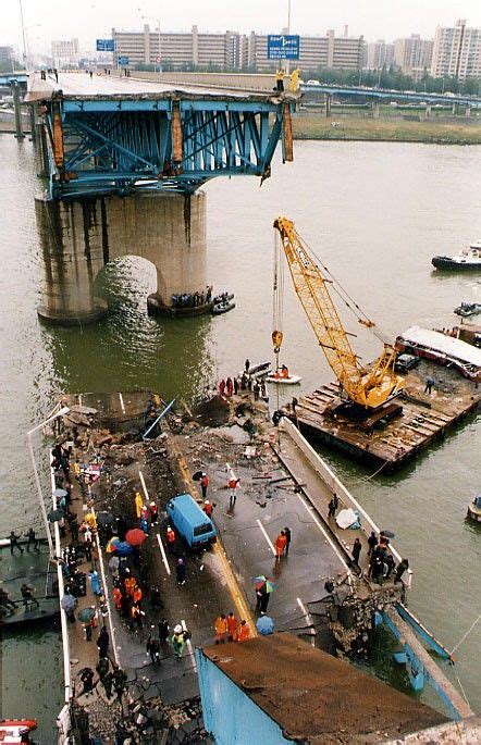 the deadly korean bridge collapse